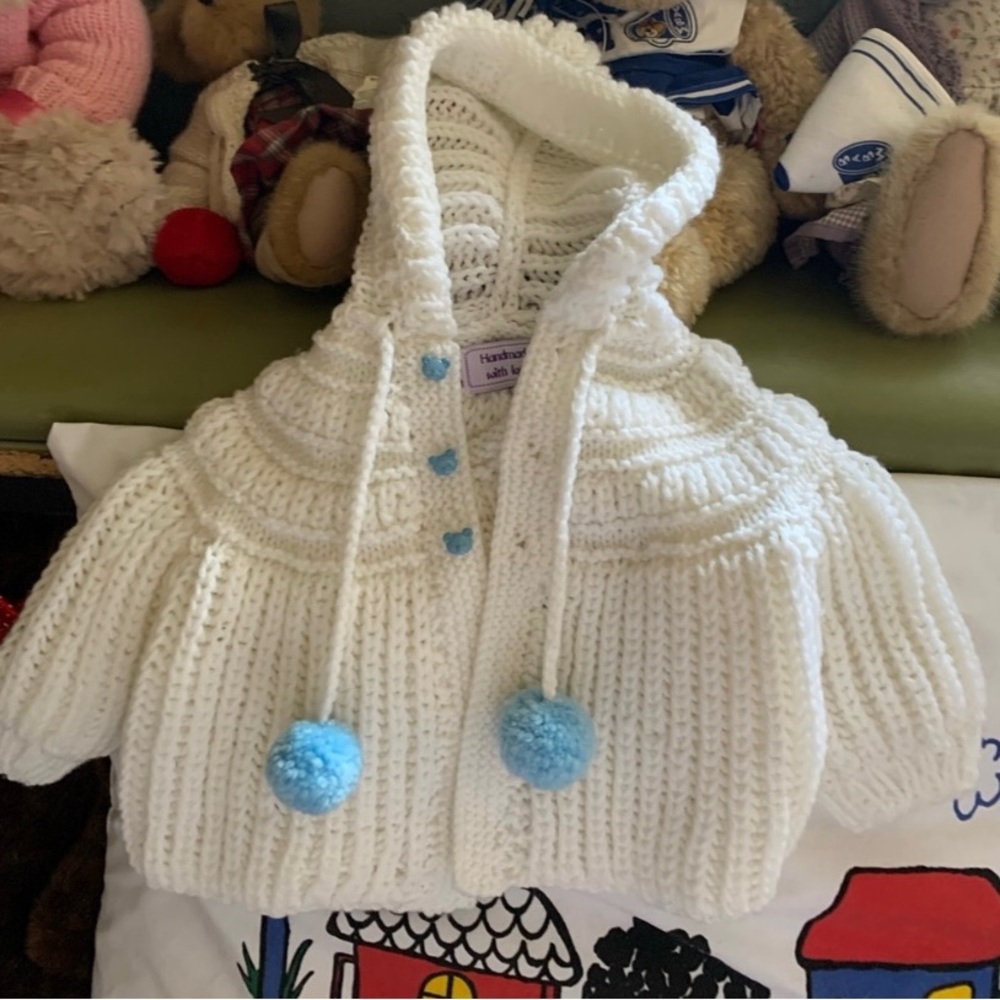 Handmade White Chunky Knit Infant Sweater